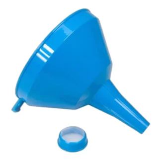 Duży lejek plastikowy z sitkiem o średnicy 16 cm — zdjęcie 1